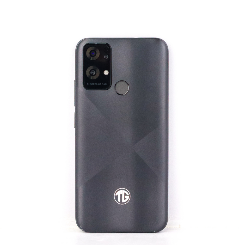 CELULAR INTELIGENTE T240 TG - Potencia y tecnología en la palma de la mano.
